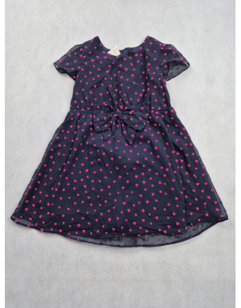 Sukienka w serduszka B2465