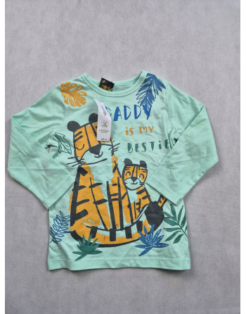 Koszulka z nadrukiem...