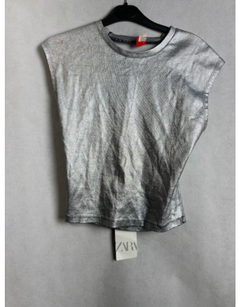 Bluzka Z Odkrytymi Plecami...