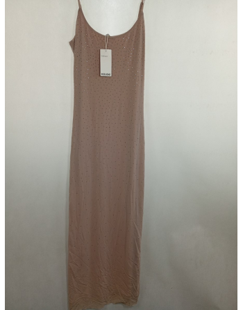 DŁUGA CIELISTA SUKIENKA B4895