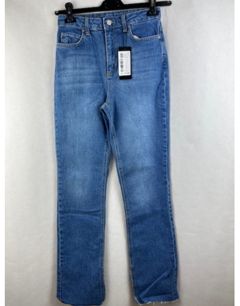 Jeansy Z Rozcięciami M3950